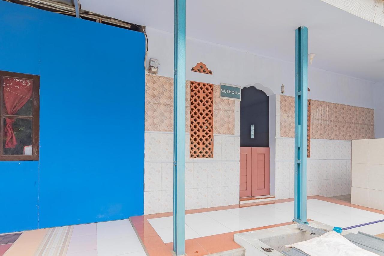 Reddoorz Syariah @ Tambak Mekar Street Subang Otel Djalantjagak Dış mekan fotoğraf